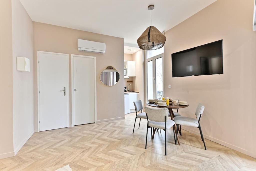 Appartement Proche Parc Monceau - III Παρίσι Εξωτερικό φωτογραφία