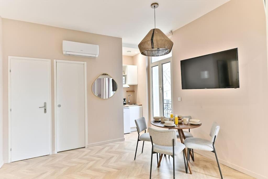 Appartement Proche Parc Monceau - III Παρίσι Εξωτερικό φωτογραφία